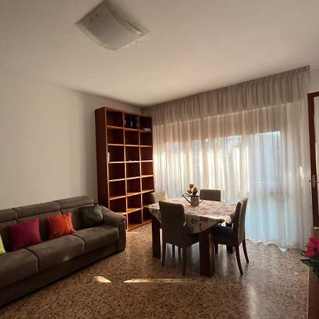 Appartement Casa Alexander à Marina di Massa Extérieur photo