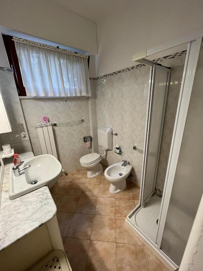 Appartement Casa Alexander à Marina di Massa Extérieur photo